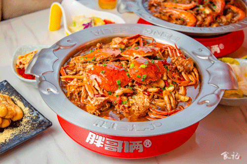 快来胖哥俩,解锁c位肉蟹煲的新吃法,简直掀翻你的味蕾!