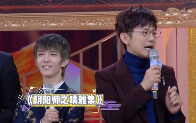 郭敬明录《快本》时,谁注意何炅脚上穿的鞋?是对他最大的尊重