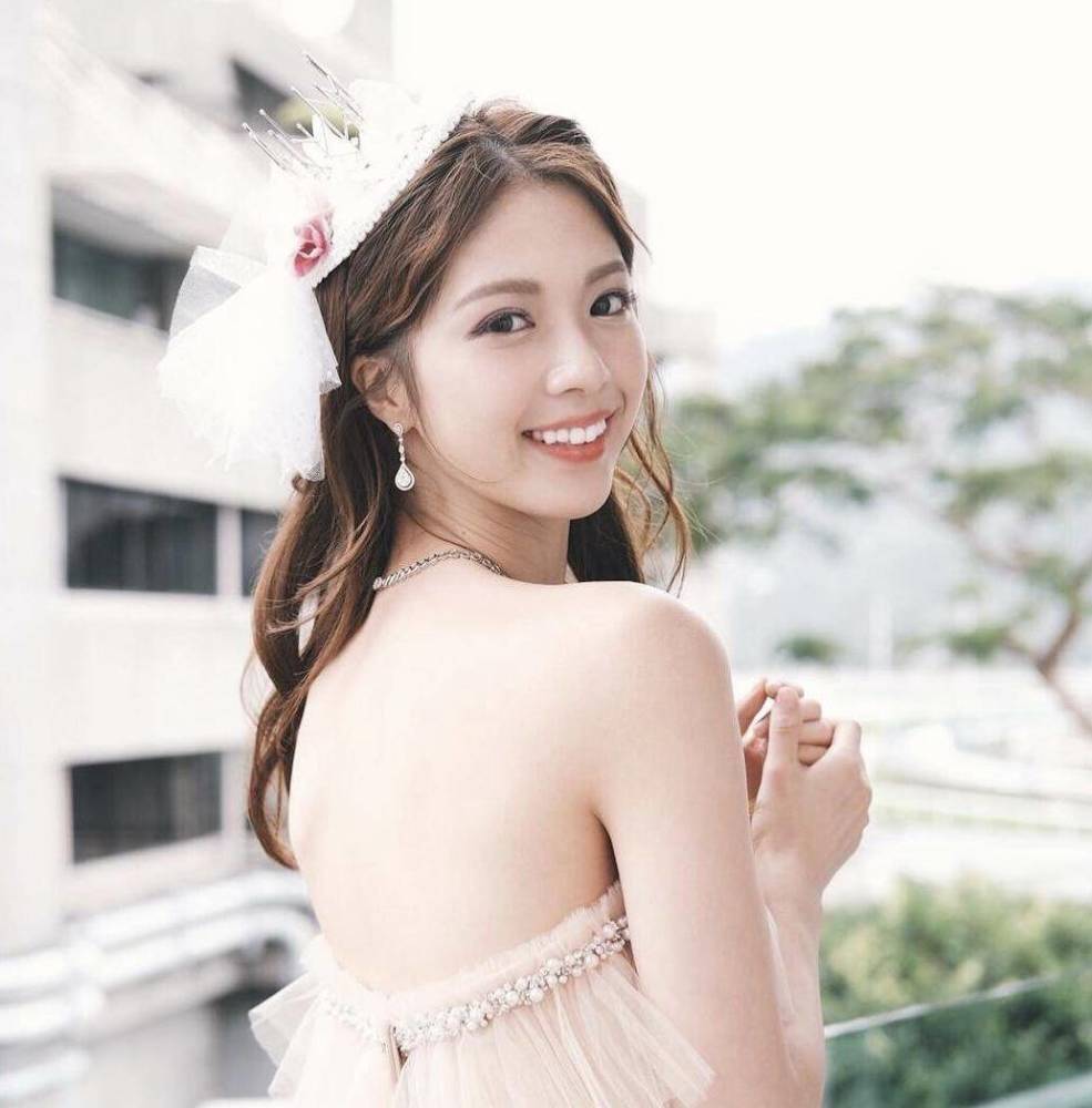 惨遭负评!港姐冠军陈晓华面对网民狂批演技差,直言一度情绪低落