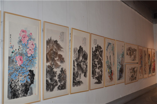 著名畫家王俊傑畫展在松美術館舉辦圓滿成功