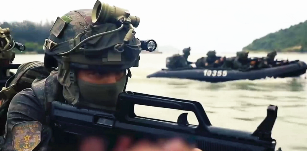 星空迷彩最炫的一次亮相