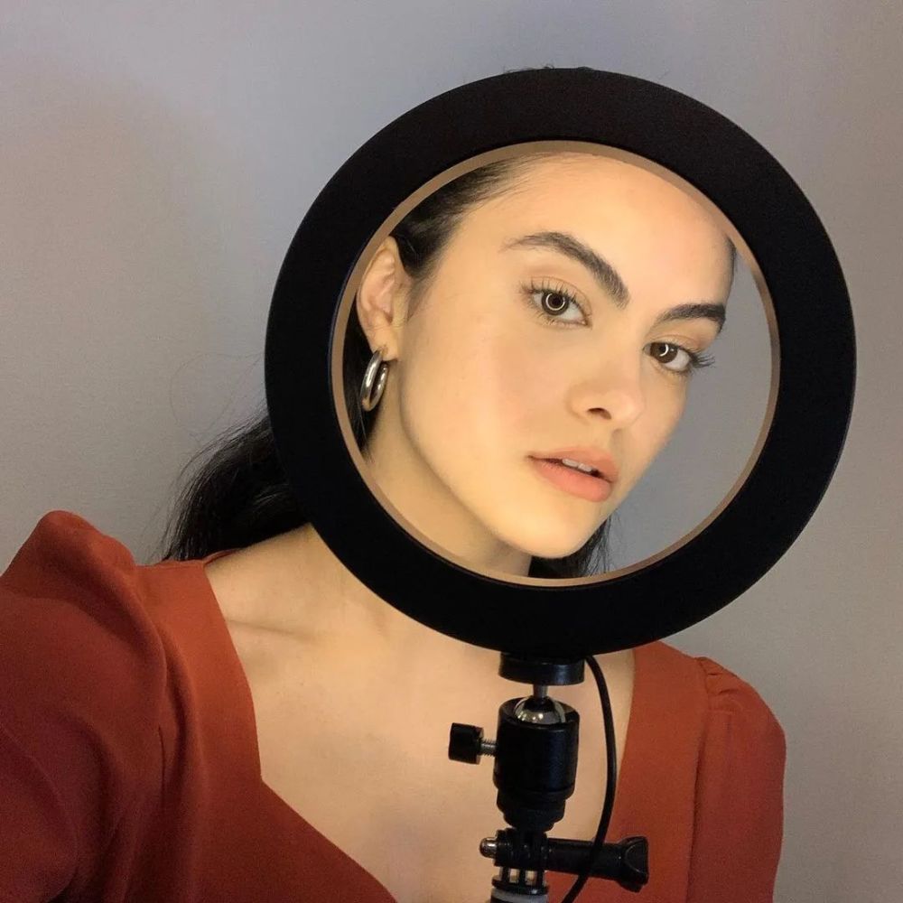 camilamendes我很烦大家把我跟别人联系在一起