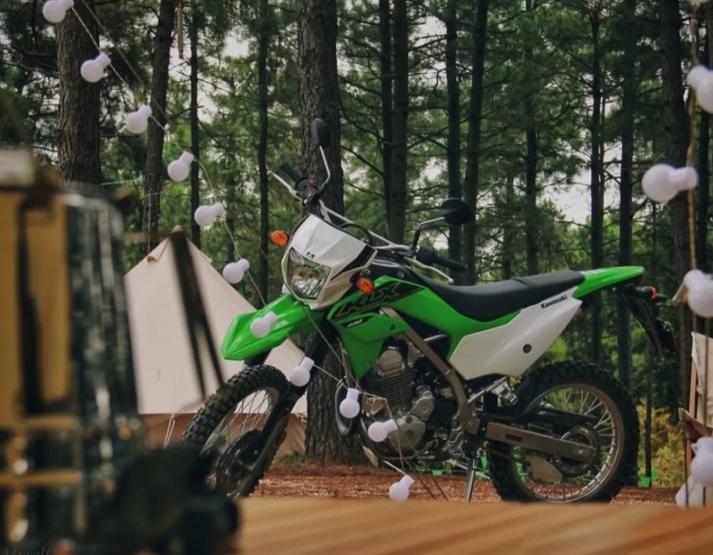 两款能够合法上路的越野摩托车