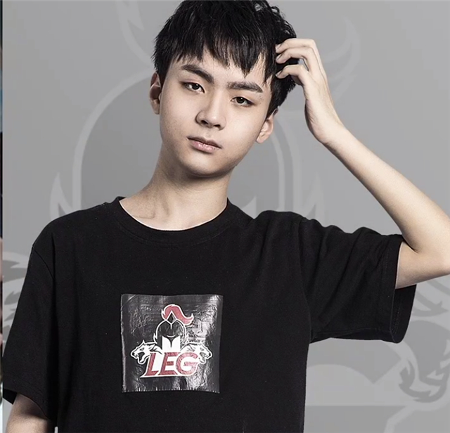 走a怪事件终于等来结果 战队经理离职 Rng姿态成为leg新老板 Rng战队 战队 Lpl战队 姿态 Leg战队 走a怪