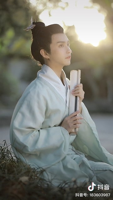 抖音涨粉案例分析:【壶提提】"爆米花变装"视频抖音涨粉68w