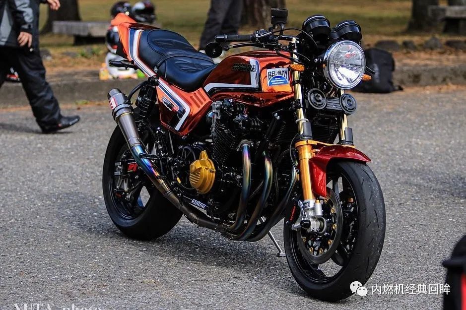 本田cb1100r超级摩托车改装欣赏_腾讯新闻