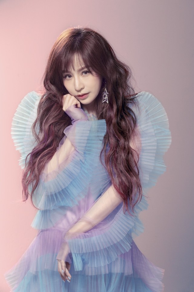 甜蜜天后王心凌再传喜讯演唱会周边商品今天中午开始预购