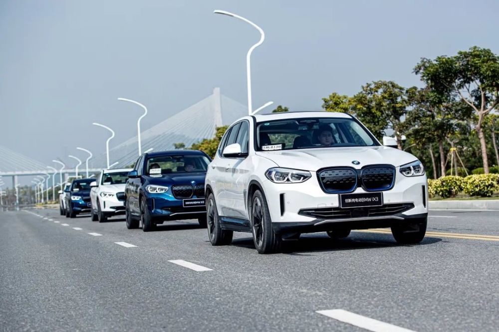 领略纯电动车的高级感试驾创新纯电动bmw Ix3 腾讯新闻