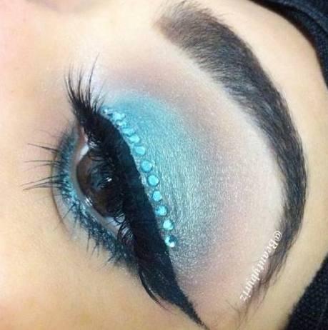 心理测试选一双迷离的眼神测你是被暗恋妄想症患者吗