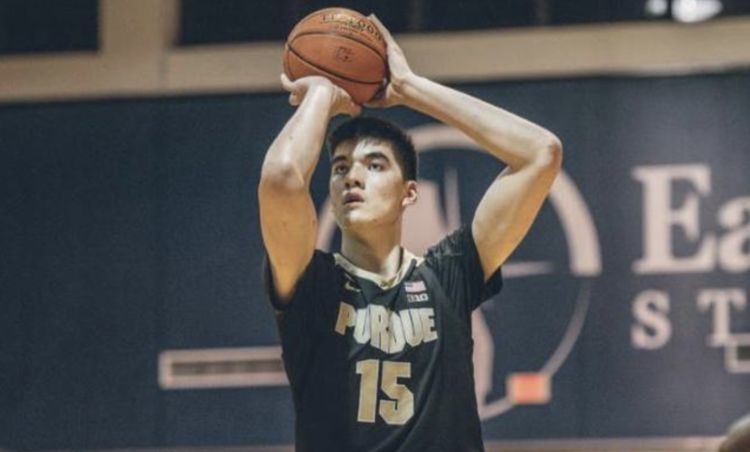 姚明接班人来了18岁华裔小将身高2米21可惜拒绝加入中国男篮