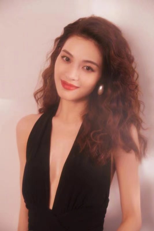 奚梦瑶:烫头是冬天的仪式感!