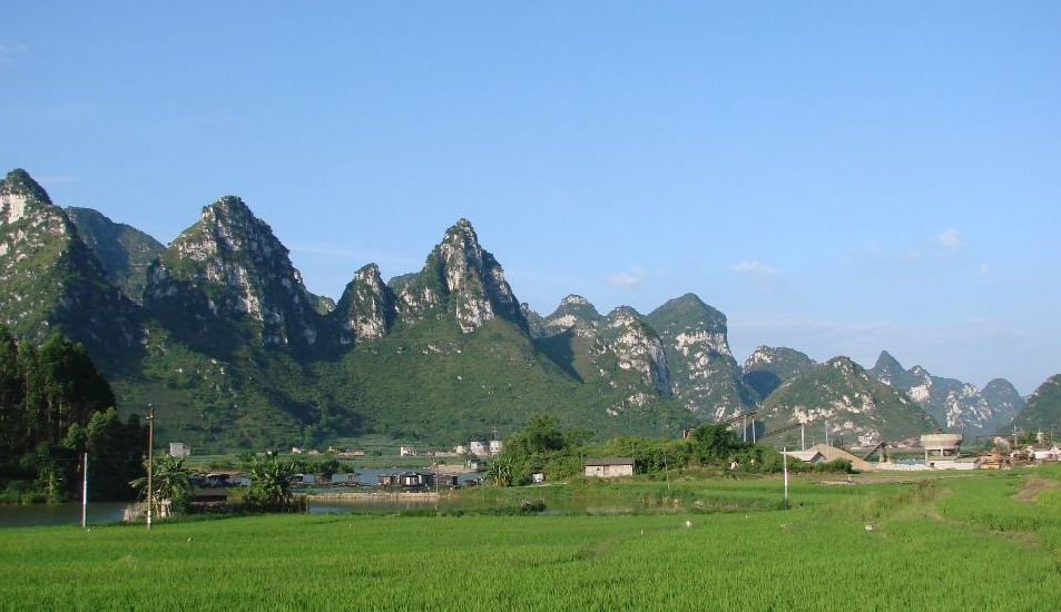 甜蜜之乡龙江镇,山水秀丽,风景宜人,令人喜爱