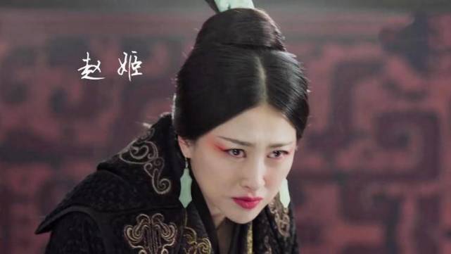 《大秦赋》中吕不韦为何在嬴政冠礼前装病,提前将王玺交给赵姬?