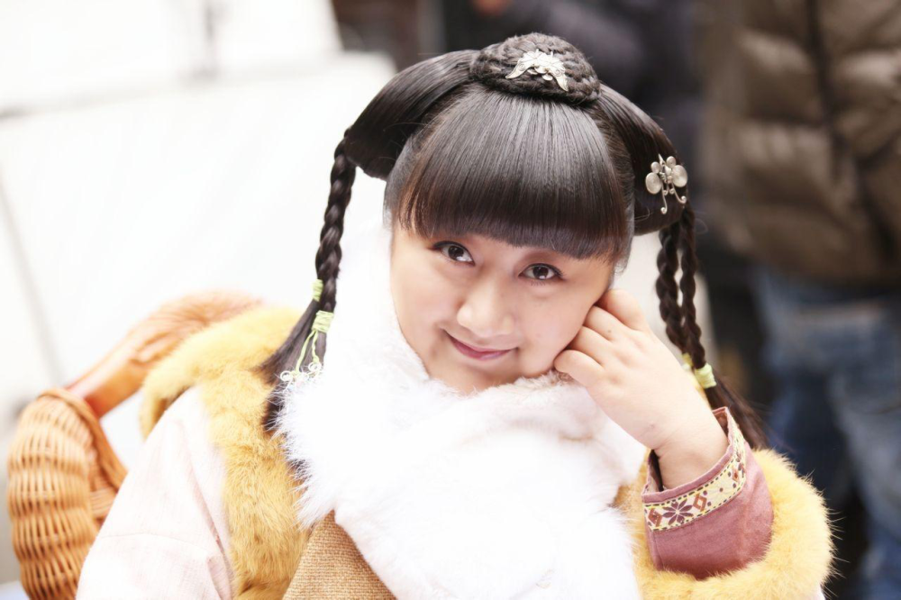 此前她一直以为自己圆墩墩的可爱形象就只适合演孩子,或者演可爱,但是