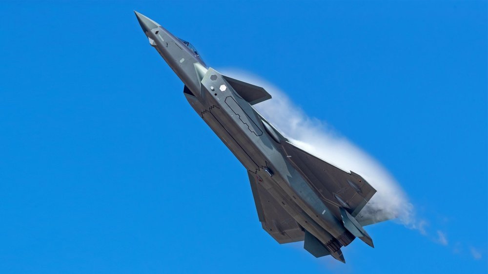 空中利剑歼20战机一旦换装涡扇15发动机可抗衡美军f22