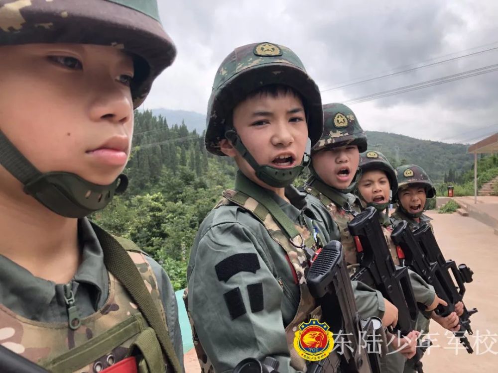 中国少年军校总校(少年军校一年学费多少)