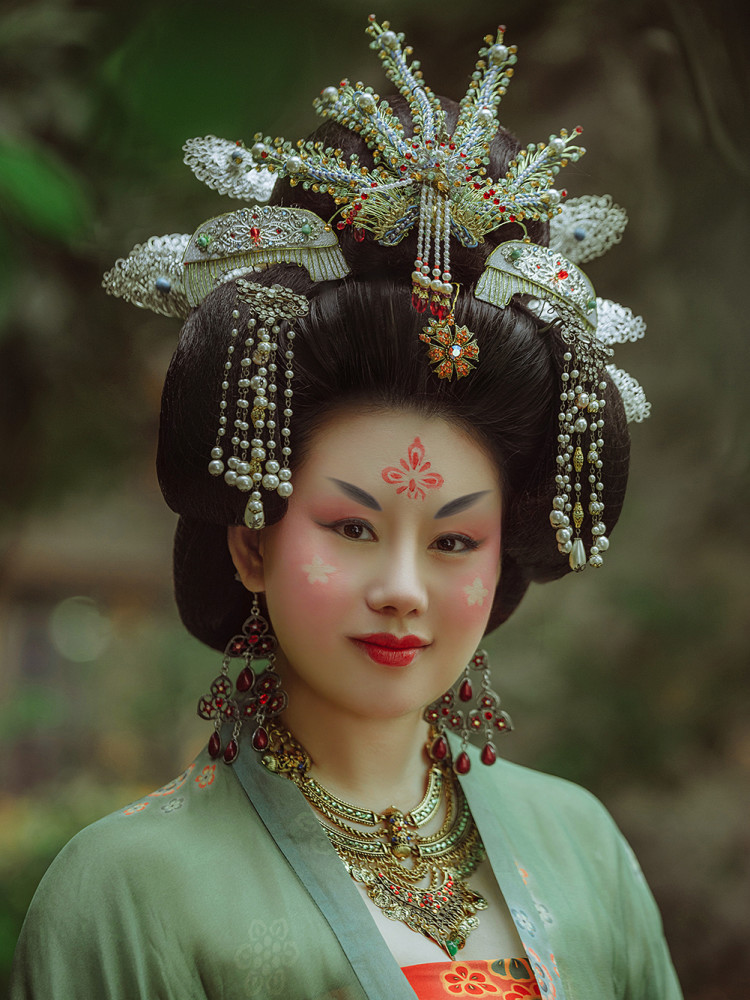 唐代贵妃原来长这个样子乍一看觉得丑越看越有韵味