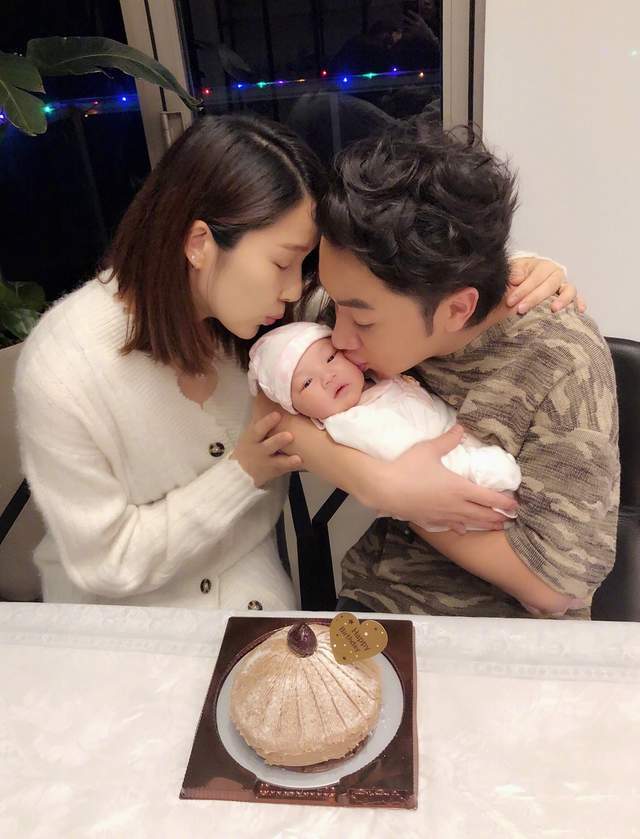 王祖蓝二胎取名王海静被调侃是大鼻妹外貌和姐姐如复制粘贴