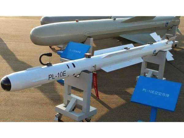 中国自主研制的霹雳-10e空空导弹