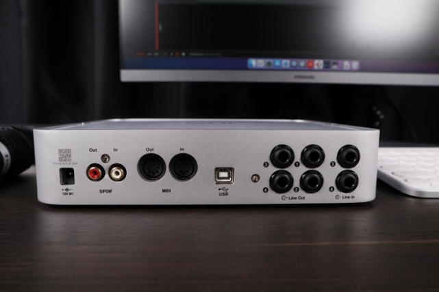 20年典范声卡直播间随处可见的艾肯6nano