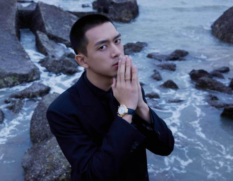 微博之夜2020实时排名_2020微博之夜投票结果新鲜出炉!肖战一骑绝尘,杨紫实