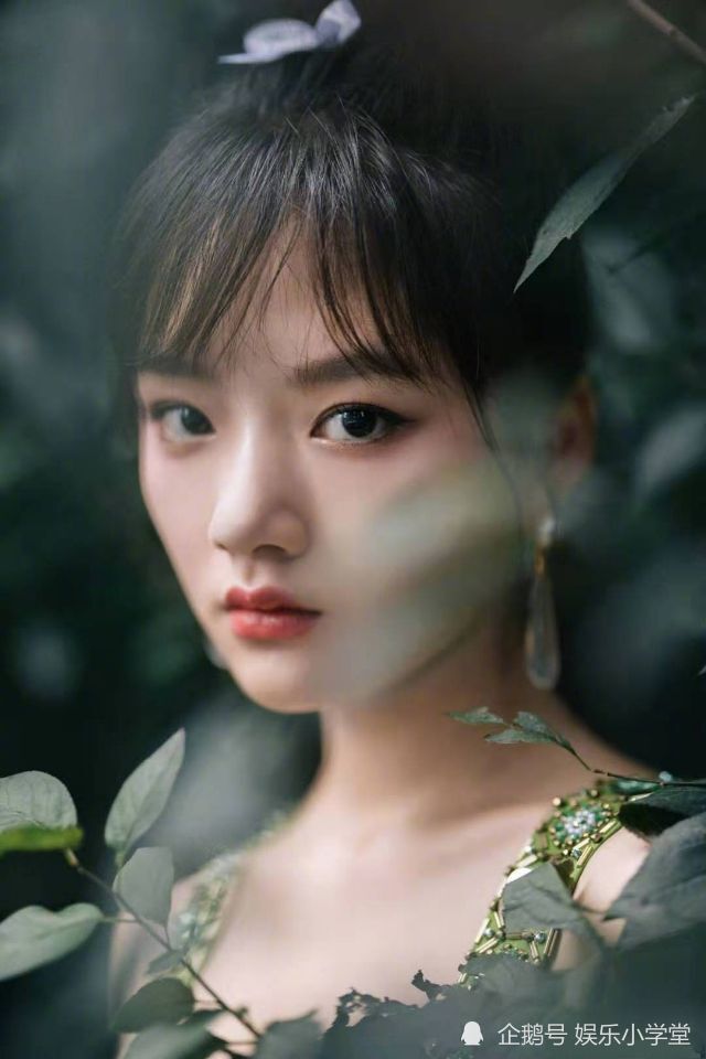 古装大剧朱颜两位主演官宣顶流小生肖战合作任敏引期待