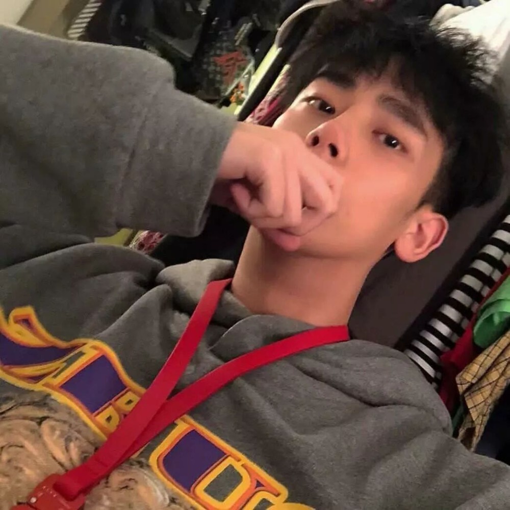 男生头像潮男ins风