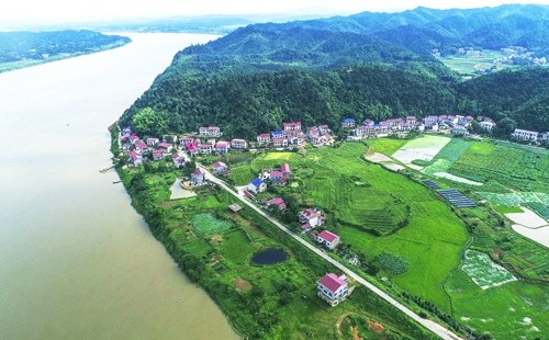 青山 记得住乡情乡愁——湘潭市打造农村人居环境整治升级版|湘潭县