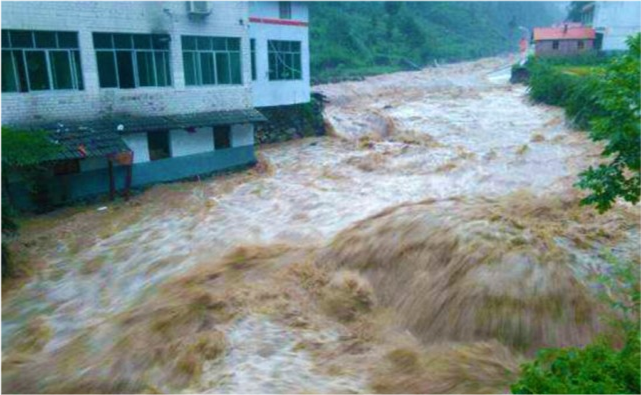 广东大雨冲出来10多斤银锭专家鉴定后大喜此皇帝宝藏之谜露端倪