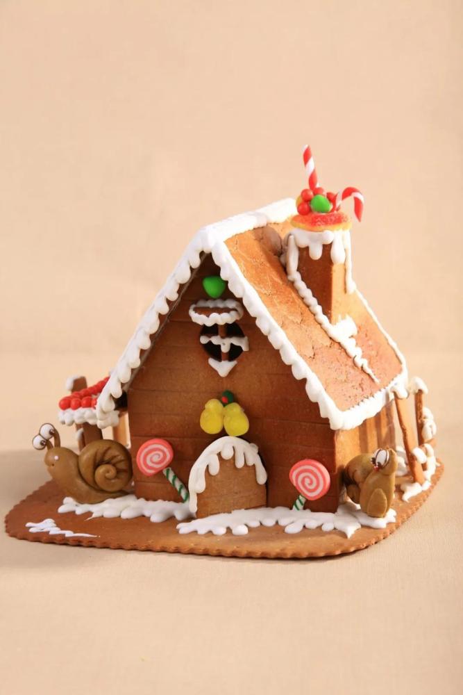 从最简单的小姜饼屋开始,慢慢构筑自己的圣诞城堡吧!