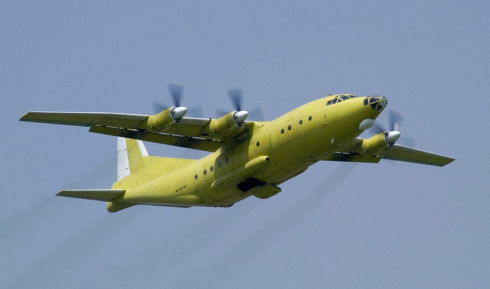 运8c气密型机首飞30周年我们提前完成全年批产试飞任务