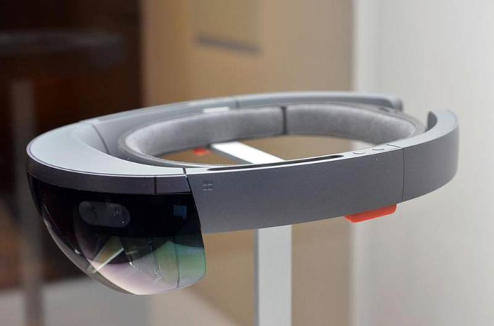 微软微美全息推出arvr可穿戴设备提升更逼真的产品体验