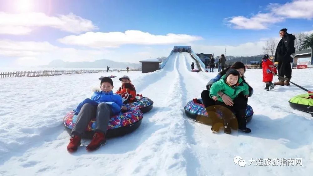 大连塔河湾冰雪嘉年华图片