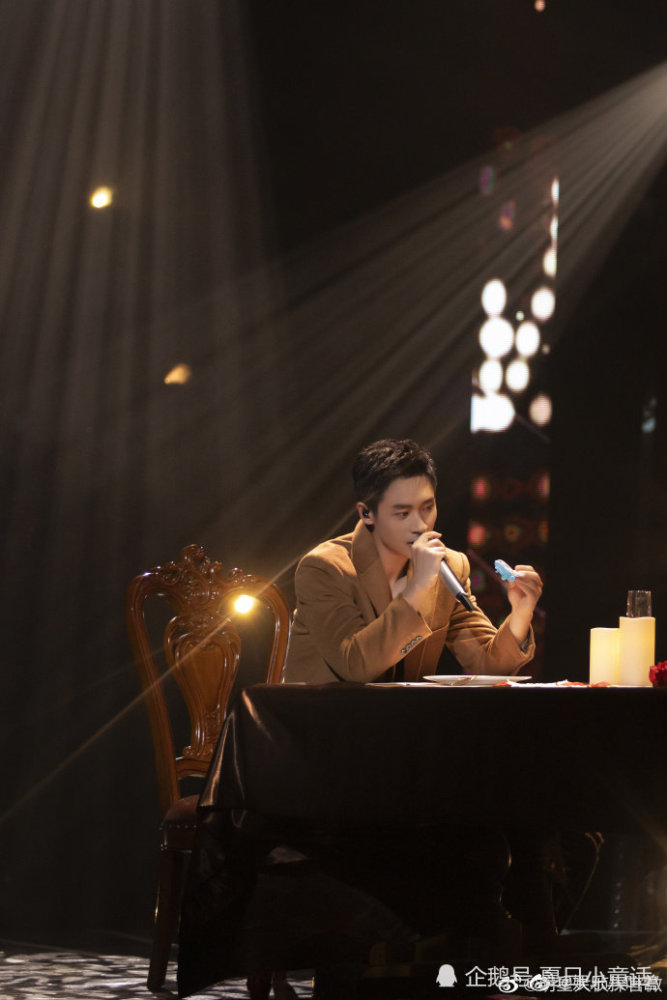 魏晨再唱成全画面回放王鸥