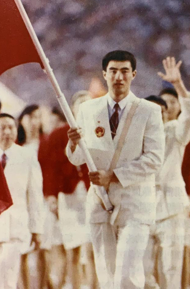 中国男篮老一代大前锋巡礼他们甘心奉献同时亦能主宰赛场