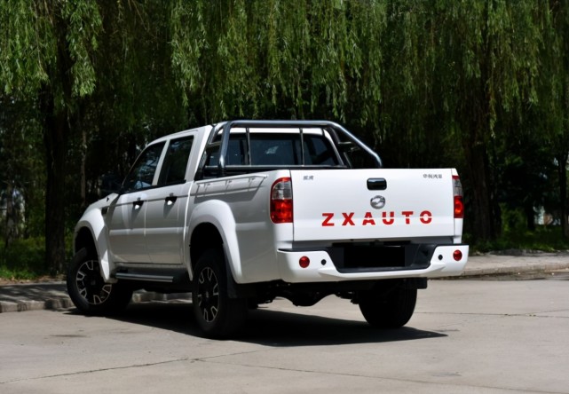 中兴威虎下乡版来了,长5.3米搭载2.5t动力,才卖7.98万