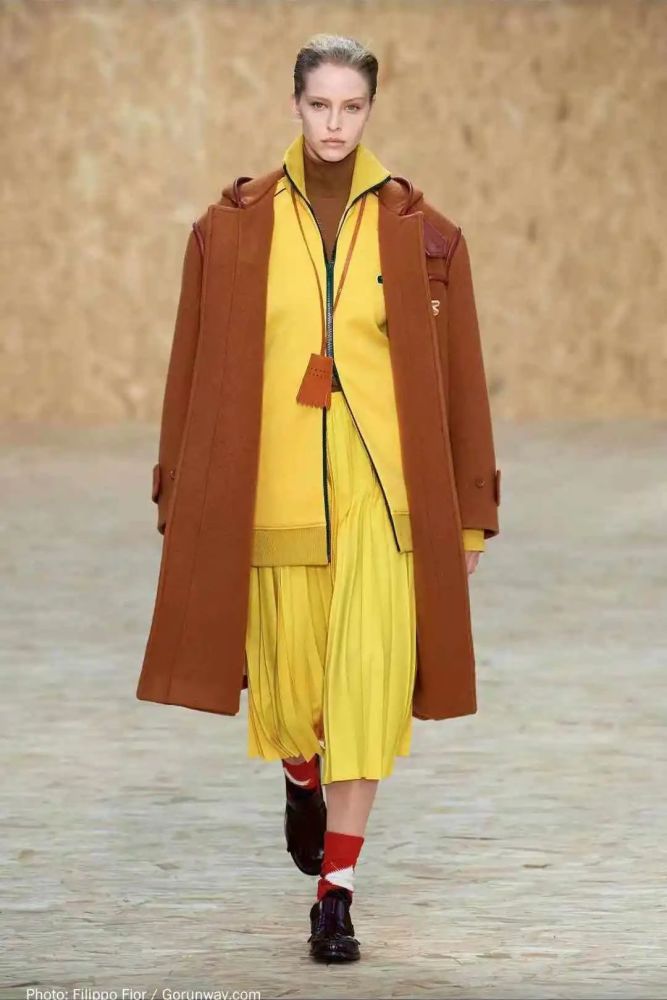 必看2021年度流行色千万别错过显白又高级