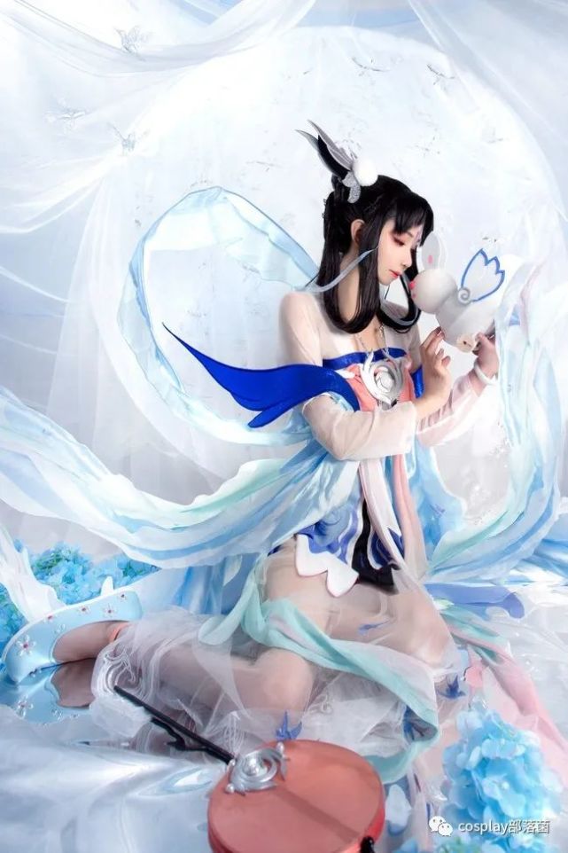 cos:如梦令嫦娥cos,是那梦中的仙子