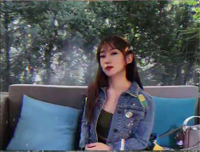 毕滢晒近照,手戴钻戒自称"吃货女友",疑另结新欢