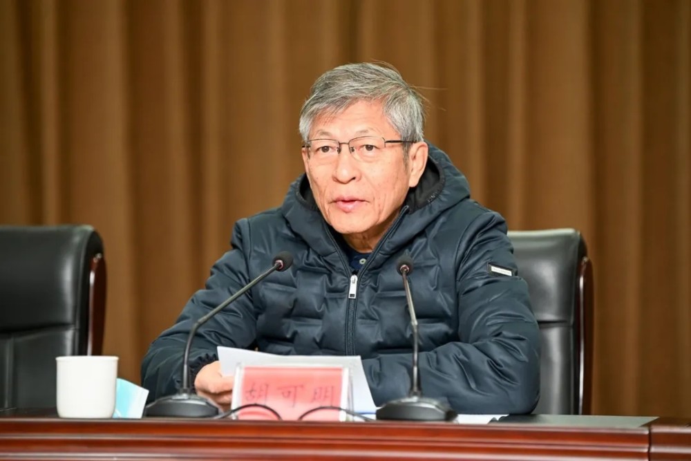 平顶山市慈善总会会长高德领,平顶山市人大常委会副主任韩宏亮,鲁山