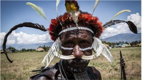 爪哇岛,顾名思义就是爪哇人的天下,这是一个靠山吃山靠水吃水,过着