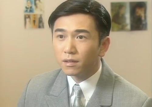 温兆伦:两次婚内出轨,向前女友要分手费,面对巨额债务抛下前妻