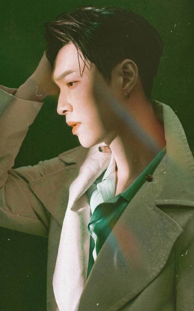 张艺兴壁纸来袭