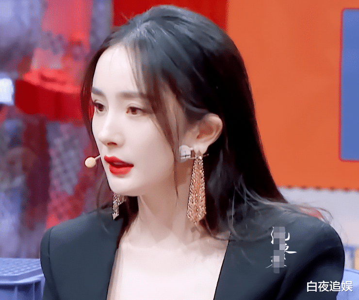 微博排名2020第一名_微博之夜排名:郑爽迪丽热巴差距大,第一名已“断层