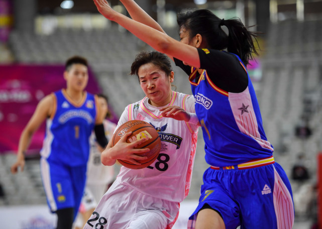 (体育)篮球——wcba:山东西王胜河北衡水湖