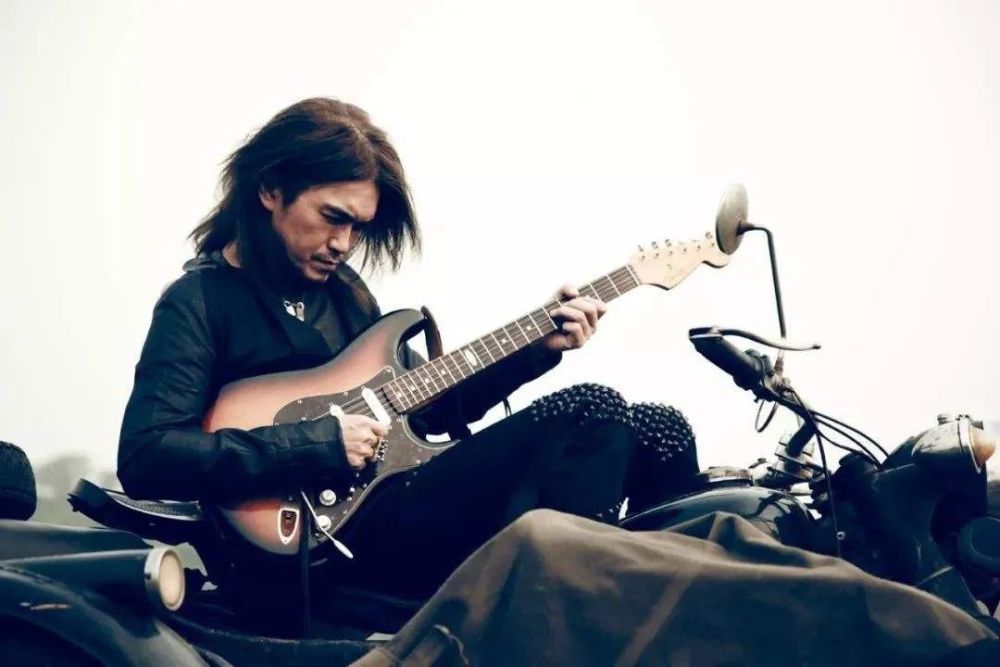 迪克牛仔走穴为生是娱乐圈的悲哀