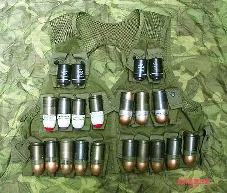 独家干货天女散花般杀伤力令人畏惧的40mm近距离防卫弹