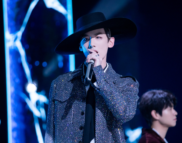 明侦6演唱会浪姐出尽风头白敬亭无solo引热议