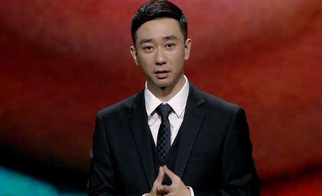 他曾是脱口秀一哥,却因为被妻子家暴,患上严重的抑郁症!