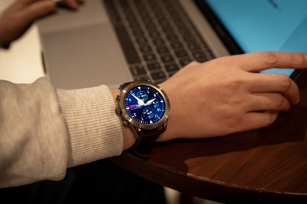 90项运动监测助你告别肥宅——zepp z智能手表体验